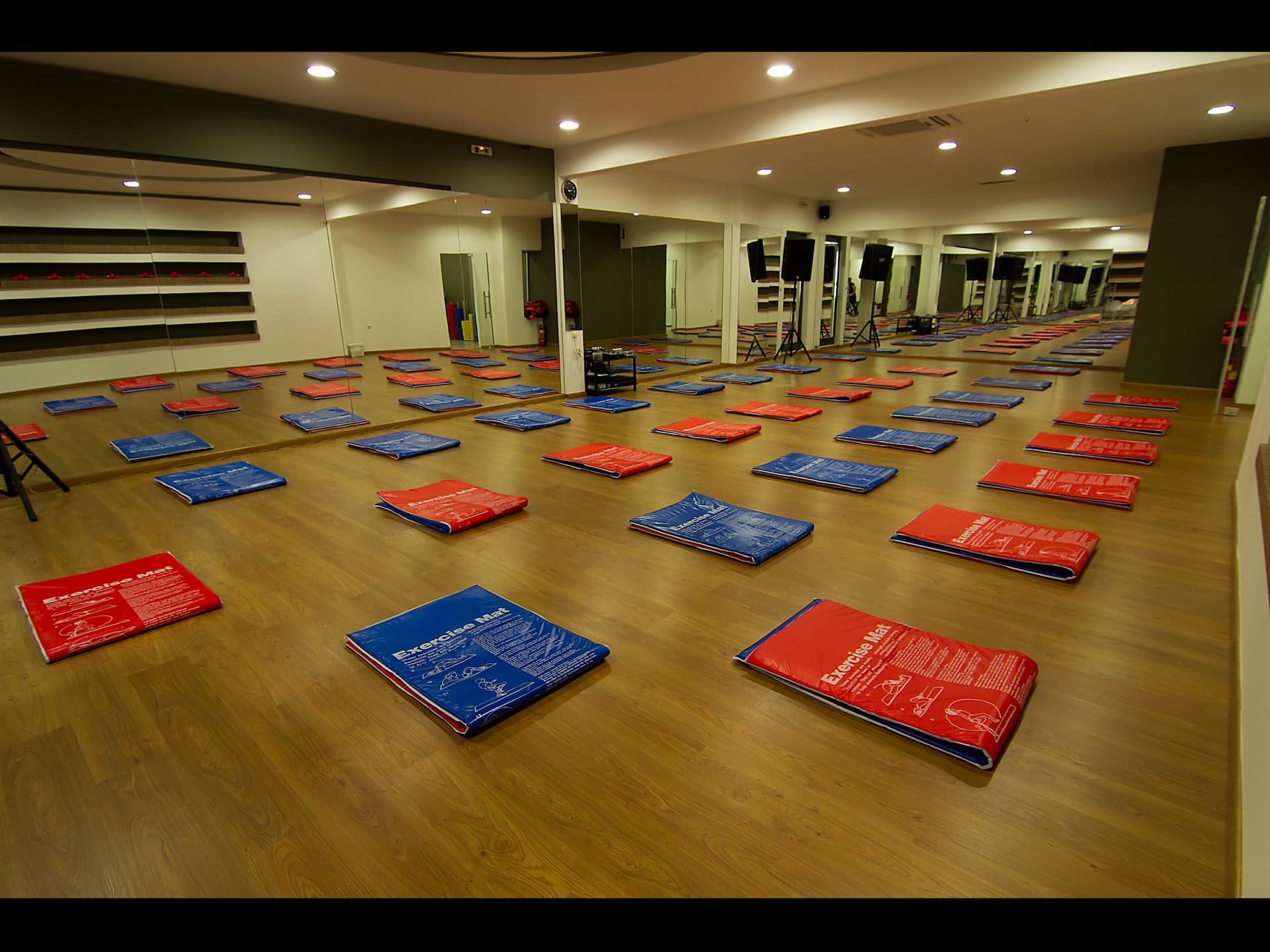 Gym Center Living Room| GK Gekas Ioannina | Γκέκας Ιωάννινα | Ηλεκτρολογικό Υλικό & Φωτισμός | ΓΚΕΚΑΣ ΑΕΒΕ